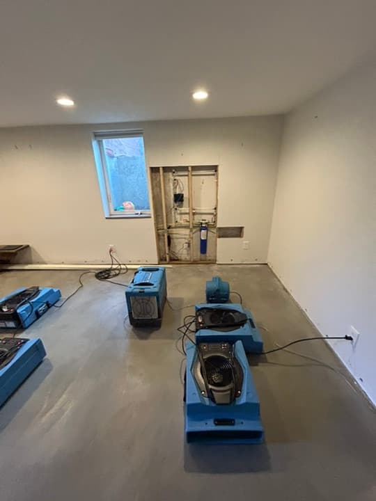 Structural drying equipment